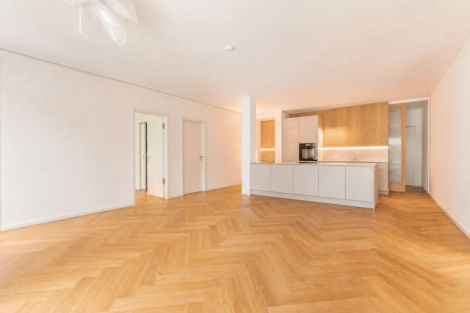 Prodej bytu 3+1 123 m², Frankfurt, Hessen Prodej bytu 3+1 123 m², Frankfurt, Hessen