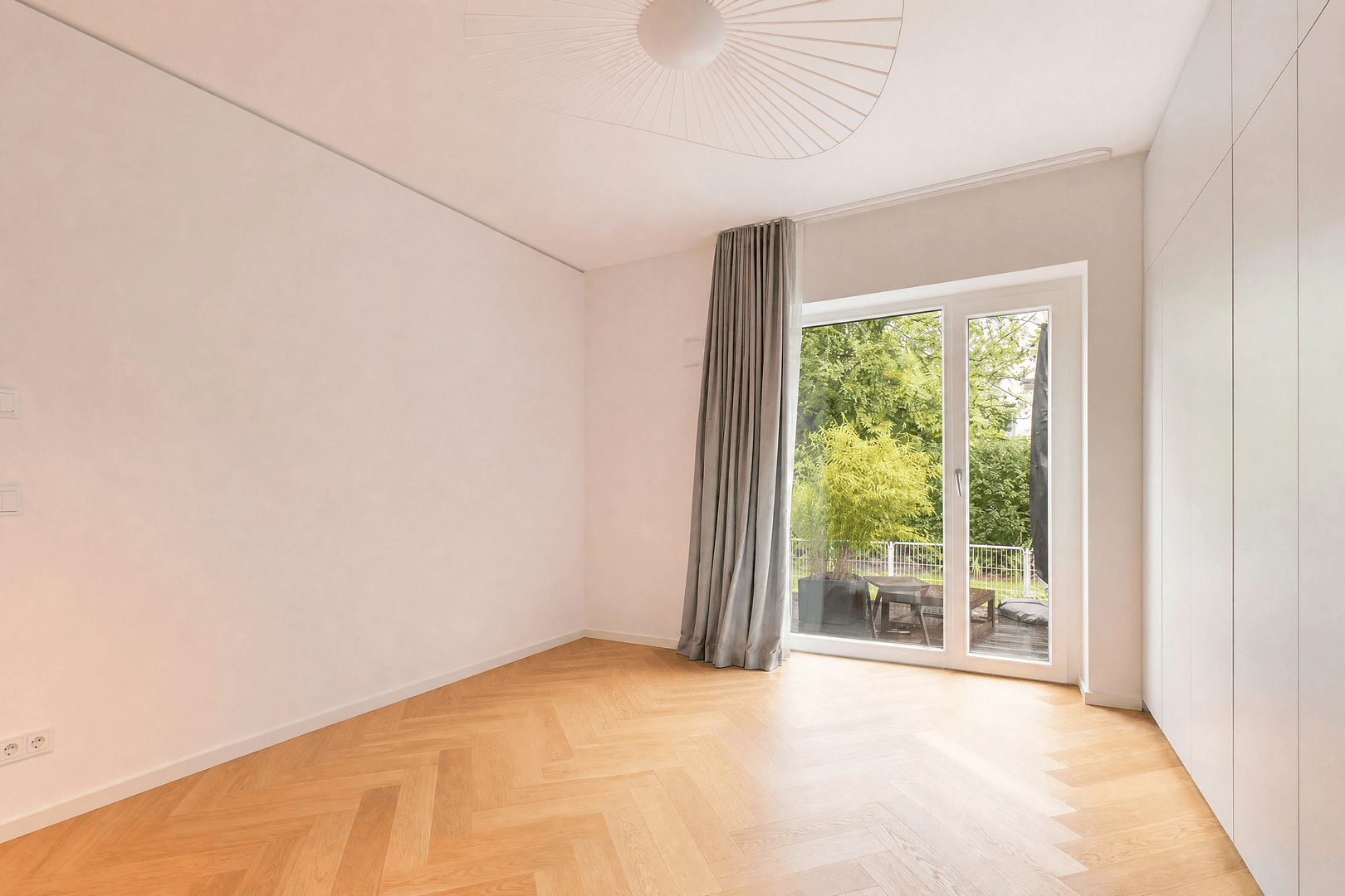 Prodej bytu 3+1 123 m², Frankfurt, Hessen Prodej bytu 3+1 123 m², Frankfurt, Hessen
