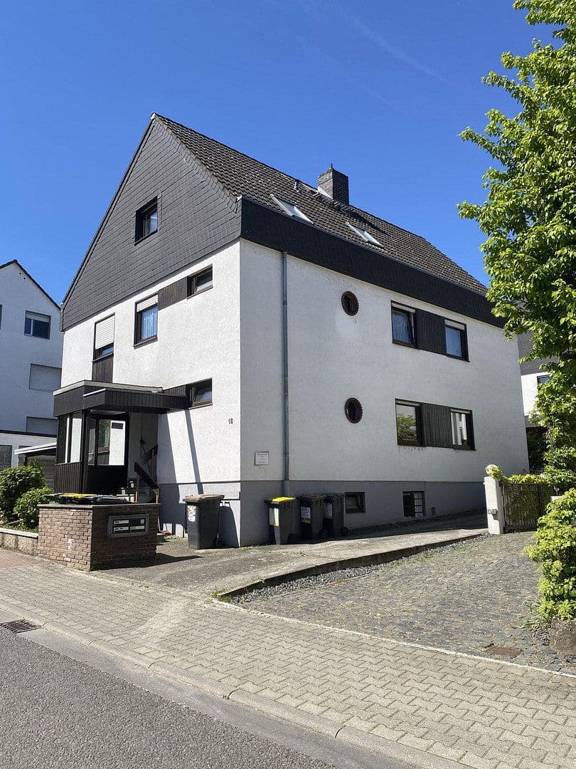 Prodej domu 235 m², pozemek 347 m², Frankfurt, Hessen Prodej domu 235 m², pozemek 347 m², Frankfurt, Hessen