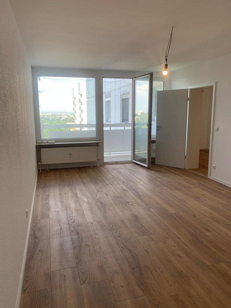Pronájem bytu 2+1 69 m², Feldbergstr. 16, Heusenstamm, Hessen Pronájem bytu 2+1 69 m², Feldbergstr. 16, Heusenstamm, Hessen