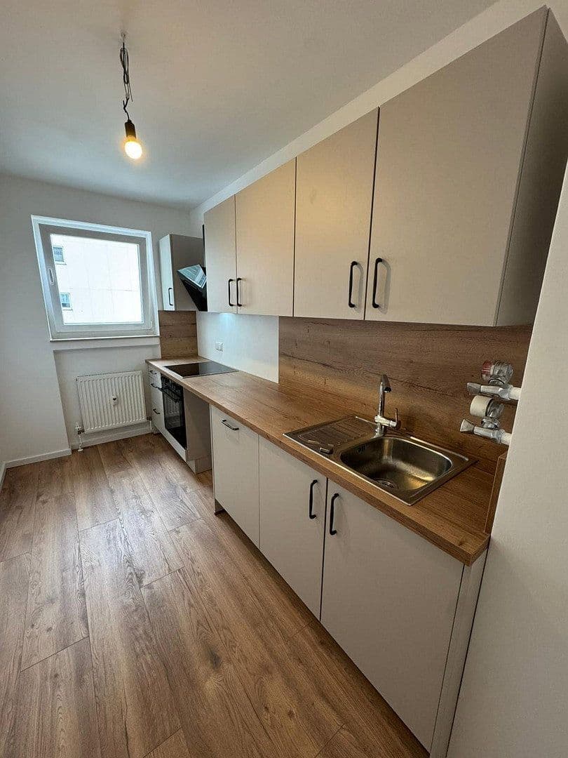 Pronájem bytu 2+1 69 m², Feldbergstr. 16, Heusenstamm, Hessen Pronájem bytu 2+1 69 m², Feldbergstr. 16, Heusenstamm, Hessen