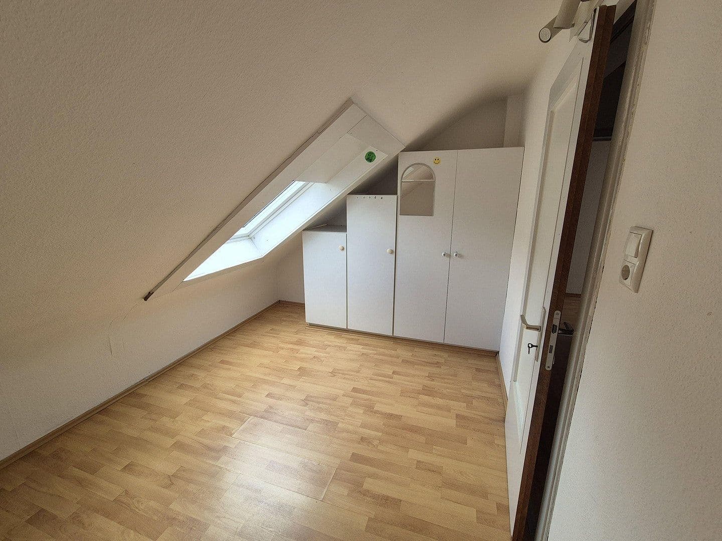 Prodej domu 210 m², pozemek 928 m², Oestrich-Winkel, Hessen Prodej domu 210 m², pozemek 928 m², Oestrich-Winkel, Hessen