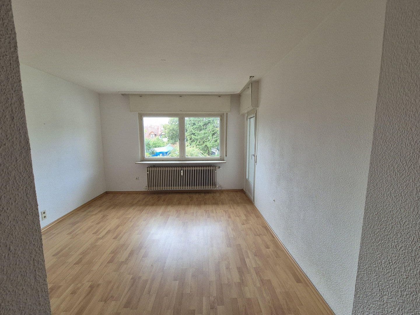 Prodej domu 210 m², pozemek 928 m², Oestrich-Winkel, Hessen Prodej domu 210 m², pozemek 928 m², Oestrich-Winkel, Hessen