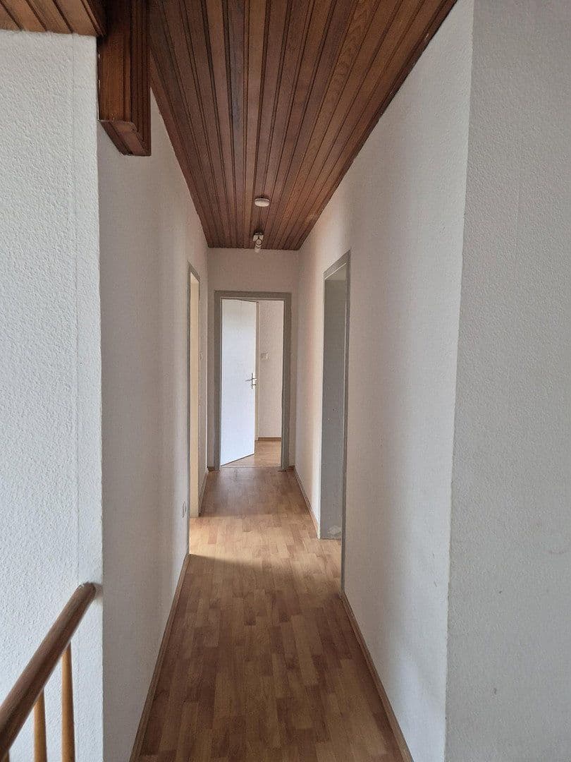 Prodej domu 210 m², pozemek 928 m², Oestrich-Winkel, Hessen Prodej domu 210 m², pozemek 928 m², Oestrich-Winkel, Hessen