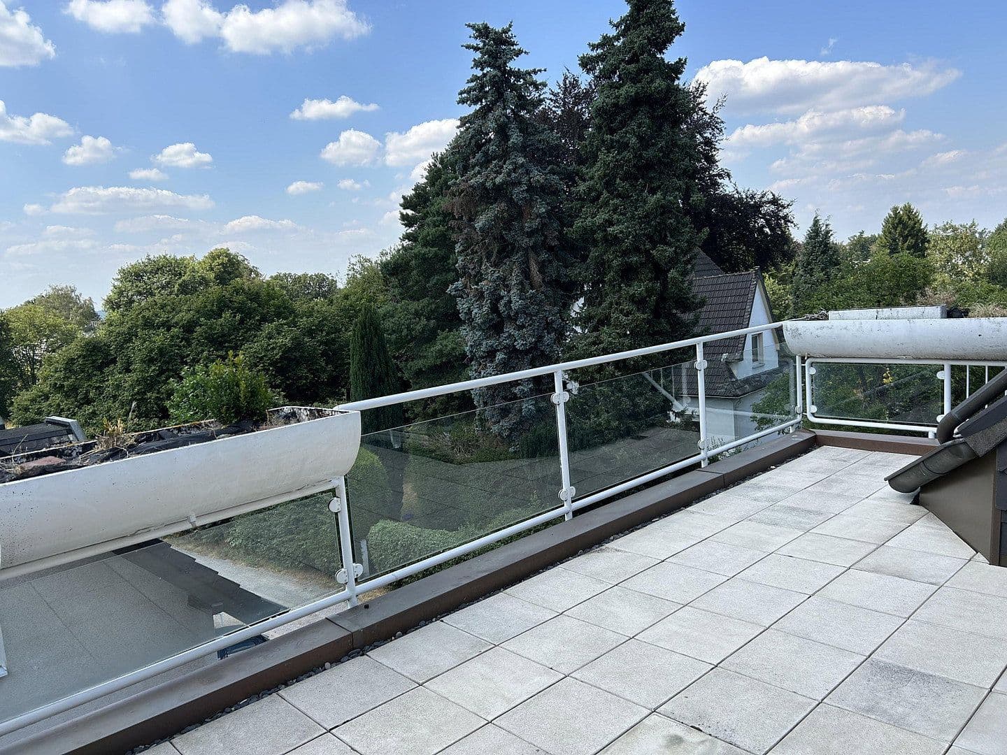 Pronájem bytu 3+1 109 m², Am Dimberg 19, Dortmund, Severní Porýní-Vestfálsko Pronájem bytu 3+1 109 m², Am Dimberg 19, Dortmund, Severní Porýní-Vestfálsko