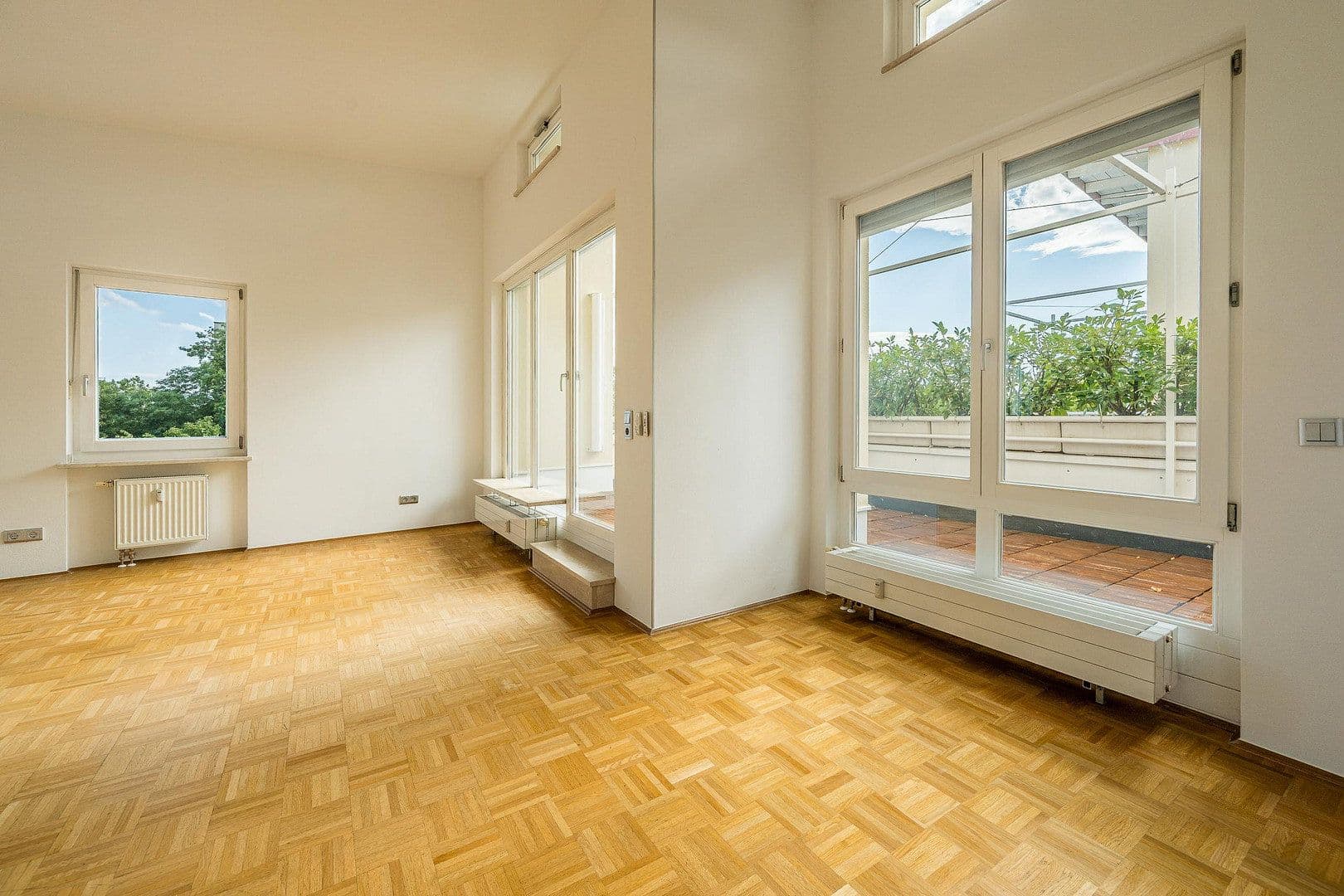 Prodej bytu 3+1 94 m², München, Bavorsko Prodej bytu 3+1 94 m², München, Bavorsko