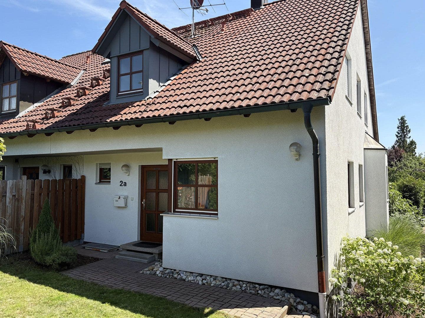 Prodej domu 126 m², pozemek 367 m², Neunkirchen am Brand, Bavorsko Prodej domu 126 m², pozemek 367 m², Neunkirchen am Brand, Bavorsko