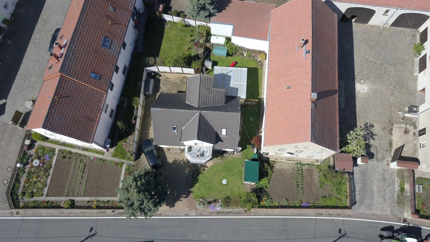 Prodej domu 121 m², pozemek 371 m², Leckwitzer Straße 17, Liebschützberg, Sasko Prodej domu 121 m², pozemek 371 m², Leckwitzer Straße 17, Liebschützberg, Sasko