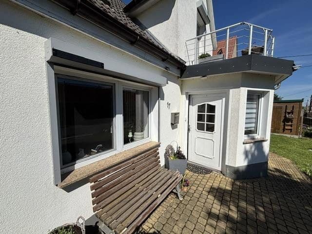 Prodej domu 121 m², pozemek 371 m², Leckwitzer Straße 17, Liebschützberg, Sasko Prodej domu 121 m², pozemek 371 m², Leckwitzer Straße 17, Liebschützberg, Sasko