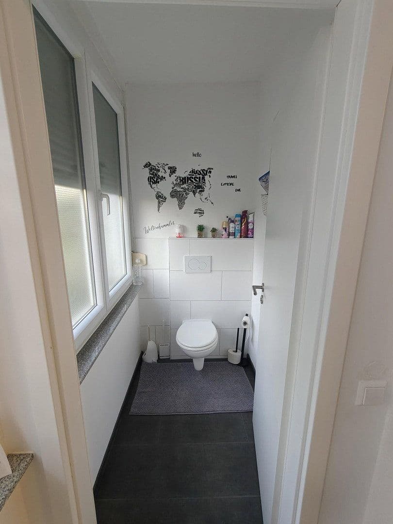 Pronájem bytu 3+1 73 m², Rathausstr. 15, Kusterdingen, Bádensko-Württembersko Pronájem bytu 3+1 73 m², Rathausstr. 15, Kusterdingen, Bádensko-Württembersko