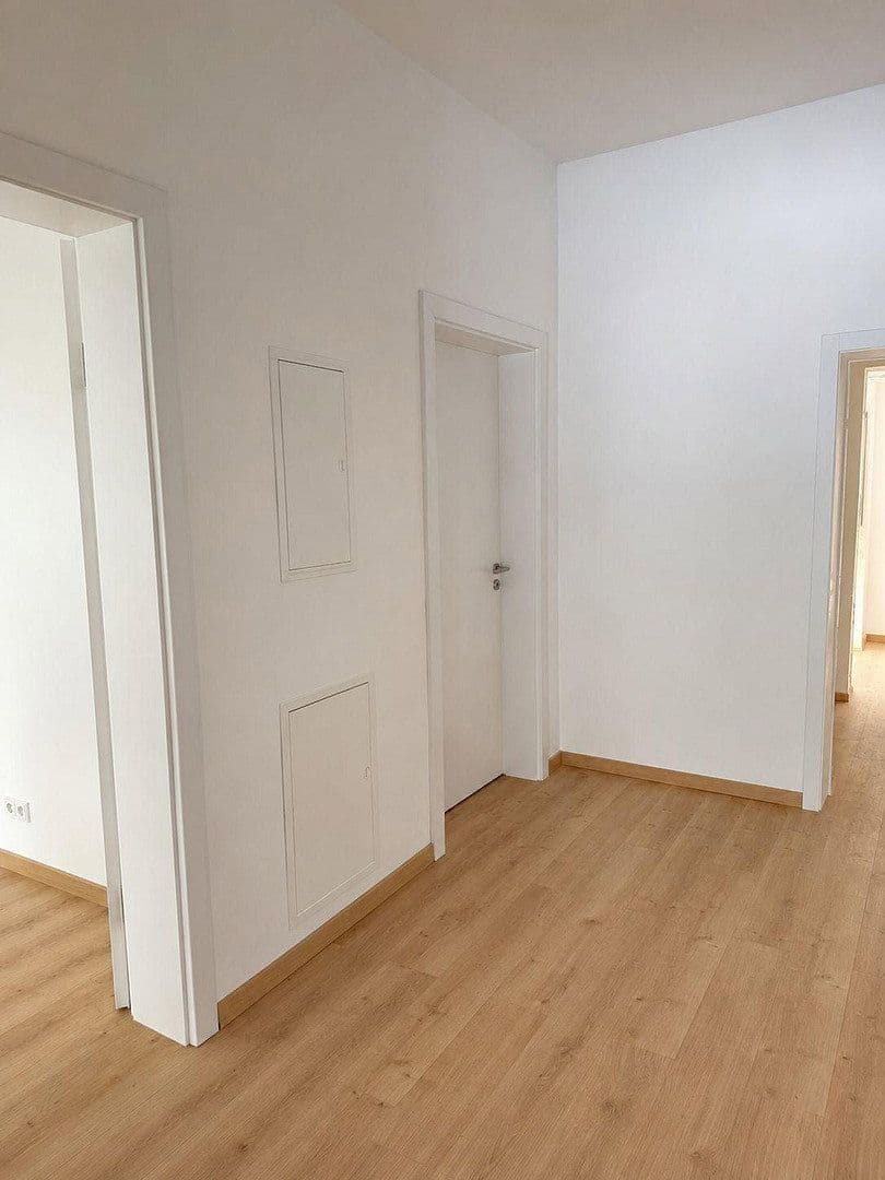 Pronájem bytu 4+1 135 m², Maria-Theresia-Allee 35, Cáchy, Severní Porýní-Vestfálsko Pronájem bytu 4+1 135 m², Maria-Theresia-Allee 35, Cáchy, Severní Porýní-Vestfálsko
