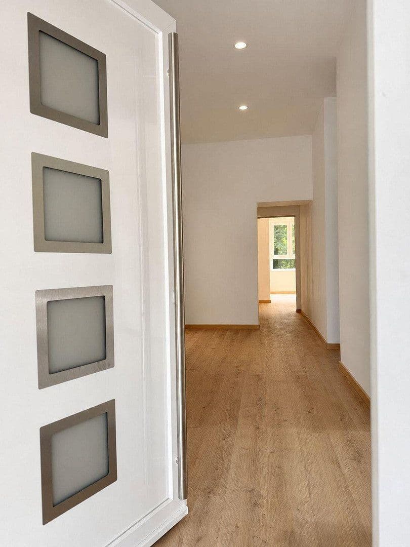 Pronájem bytu 4+1 135 m², Maria-Theresia-Allee 35, Cáchy, Severní Porýní-Vestfálsko Pronájem bytu 4+1 135 m², Maria-Theresia-Allee 35, Cáchy, Severní Porýní-Vestfálsko
