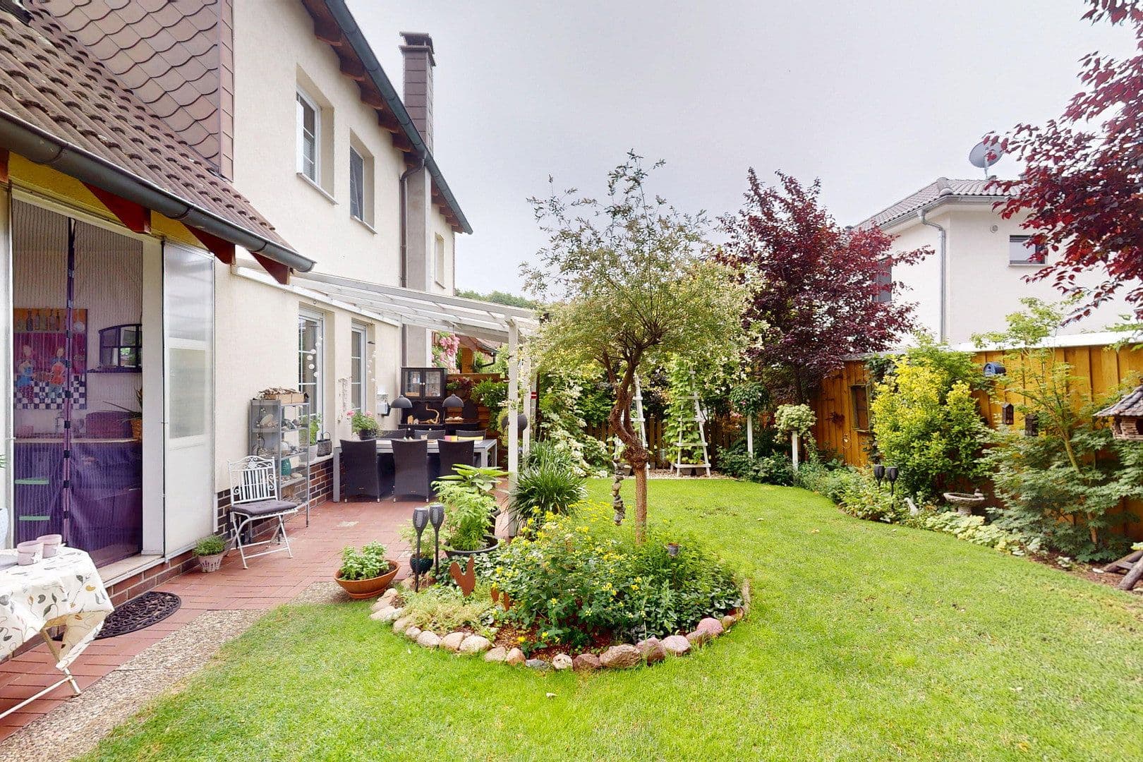 Prodej domu 192 m², pozemek 425 m², Neuenhagen bei Berlin, Braniborsko Prodej domu 192 m², pozemek 425 m², Neuenhagen bei Berlin, Braniborsko
