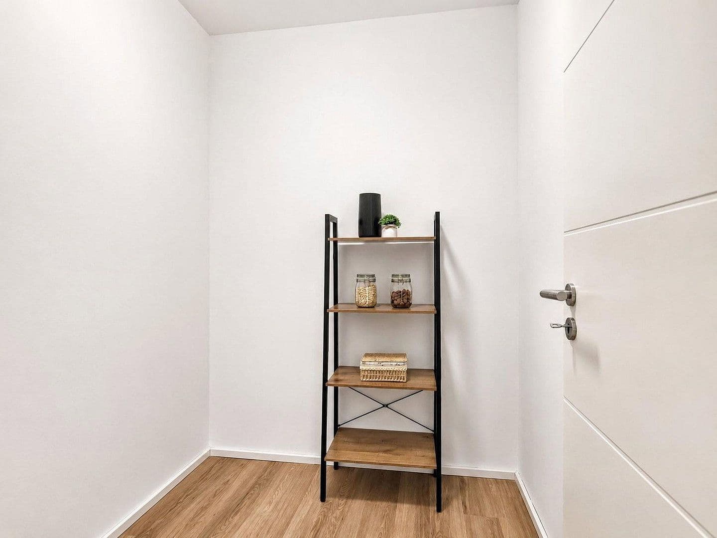 Prodej bytu 4+1 110 m², Niederwerrn, Bavorsko Prodej bytu 4+1 110 m², Niederwerrn, Bavorsko