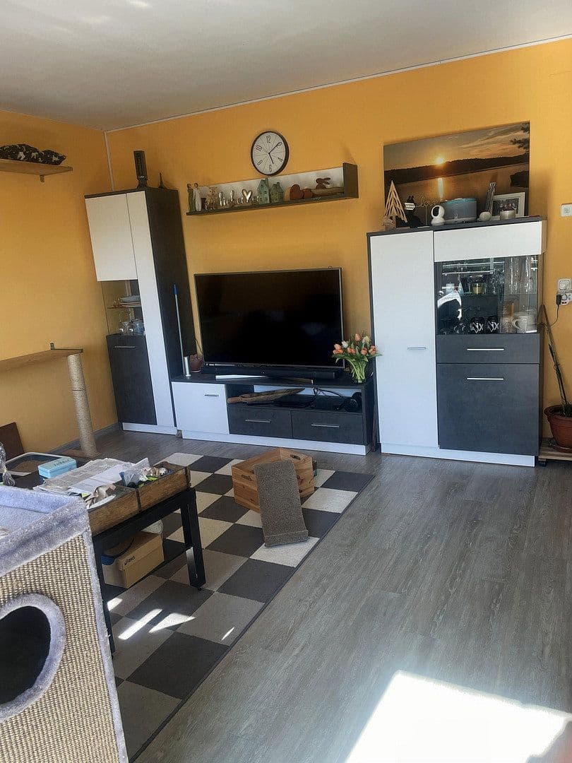 Pronájem bytu 3+1 77 m², Bamberger Str. 35, Diespeck, Bavorsko Pronájem bytu 3+1 77 m², Bamberger Str. 35, Diespeck, Bavorsko