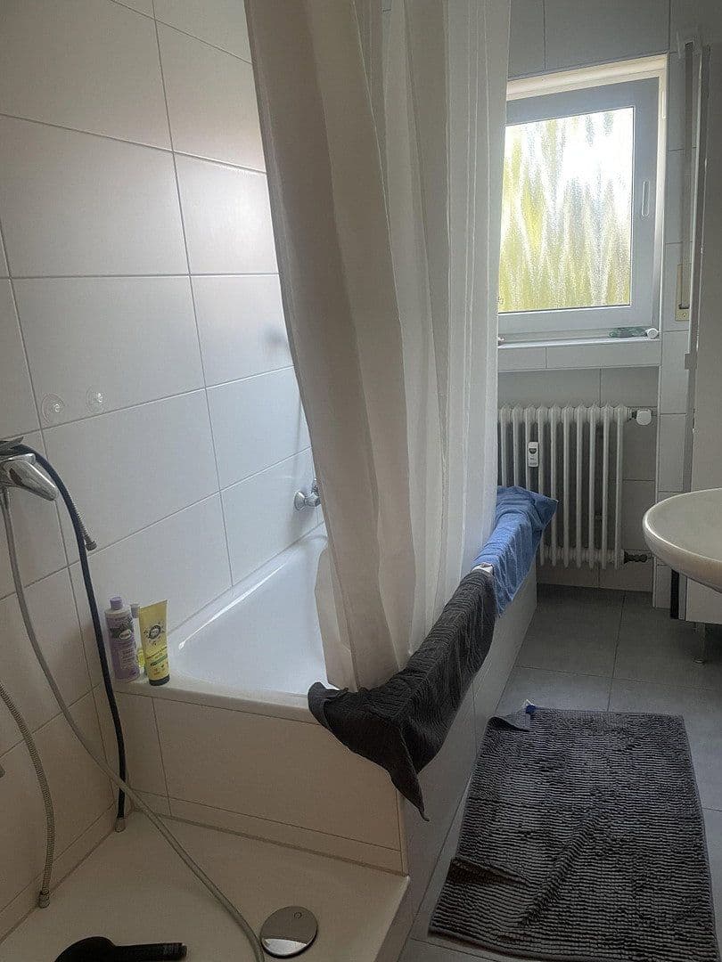 Pronájem bytu 3+1 77 m², Bamberger Str. 35, Diespeck, Bavorsko Pronájem bytu 3+1 77 m², Bamberger Str. 35, Diespeck, Bavorsko