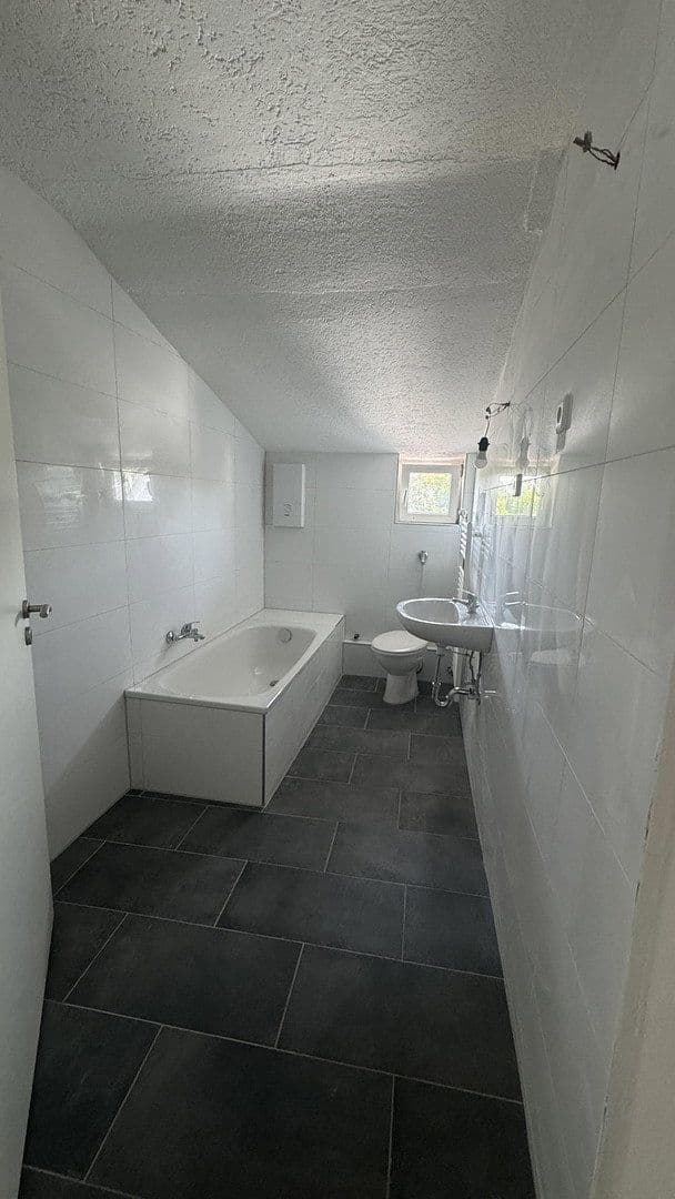 Pronájem bytu 4+1 100 m², Bochum, Severní Porýní-Vestfálsko Pronájem bytu 4+1 100 m², Bochum, Severní Porýní-Vestfálsko