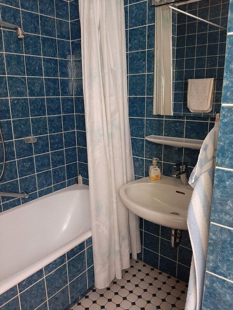 Prodej domu 166 m², pozemek 492 m², Oberursel (Taunus), Hessen Prodej domu 166 m², pozemek 492 m², Oberursel (Taunus), Hessen