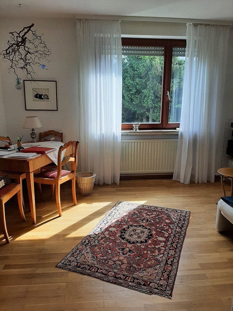 Prodej domu 166 m², pozemek 492 m², Oberursel (Taunus), Hessen Prodej domu 166 m², pozemek 492 m², Oberursel (Taunus), Hessen