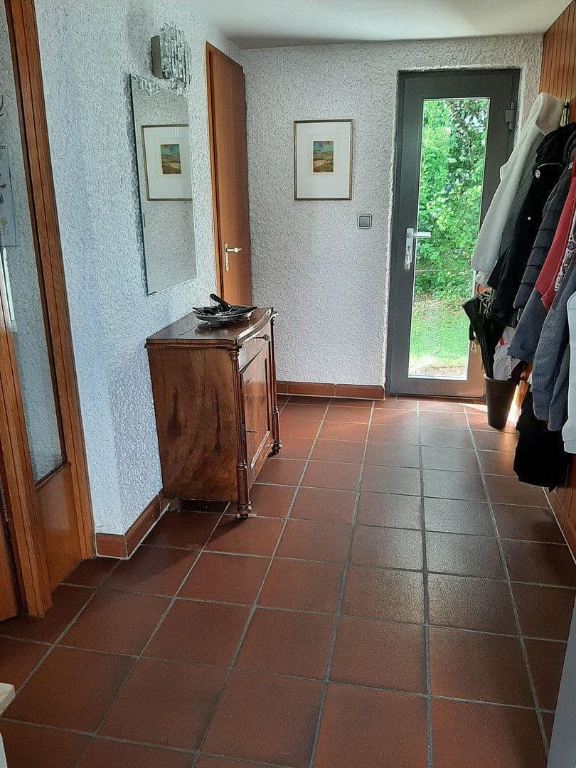 Prodej domu 166 m², pozemek 492 m², Oberursel (Taunus), Hessen Prodej domu 166 m², pozemek 492 m², Oberursel (Taunus), Hessen
