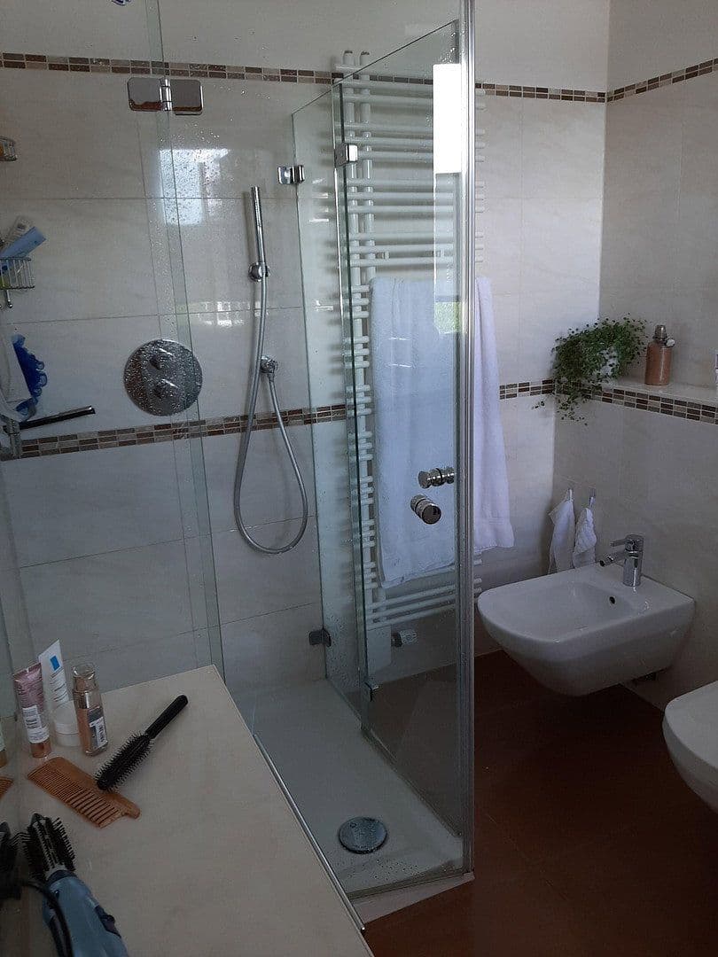 Prodej domu 166 m², pozemek 492 m², Oberursel (Taunus), Hessen Prodej domu 166 m², pozemek 492 m², Oberursel (Taunus), Hessen