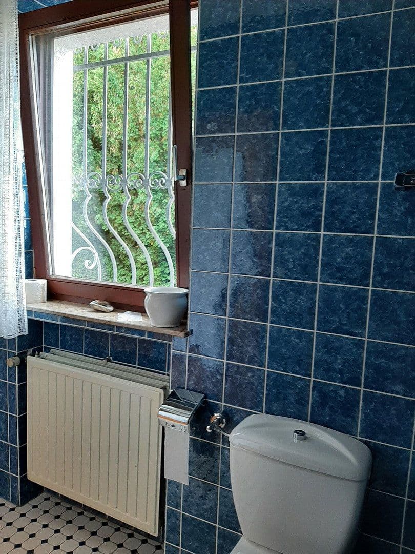 Prodej domu 166 m², pozemek 492 m², Oberursel (Taunus), Hessen Prodej domu 166 m², pozemek 492 m², Oberursel (Taunus), Hessen