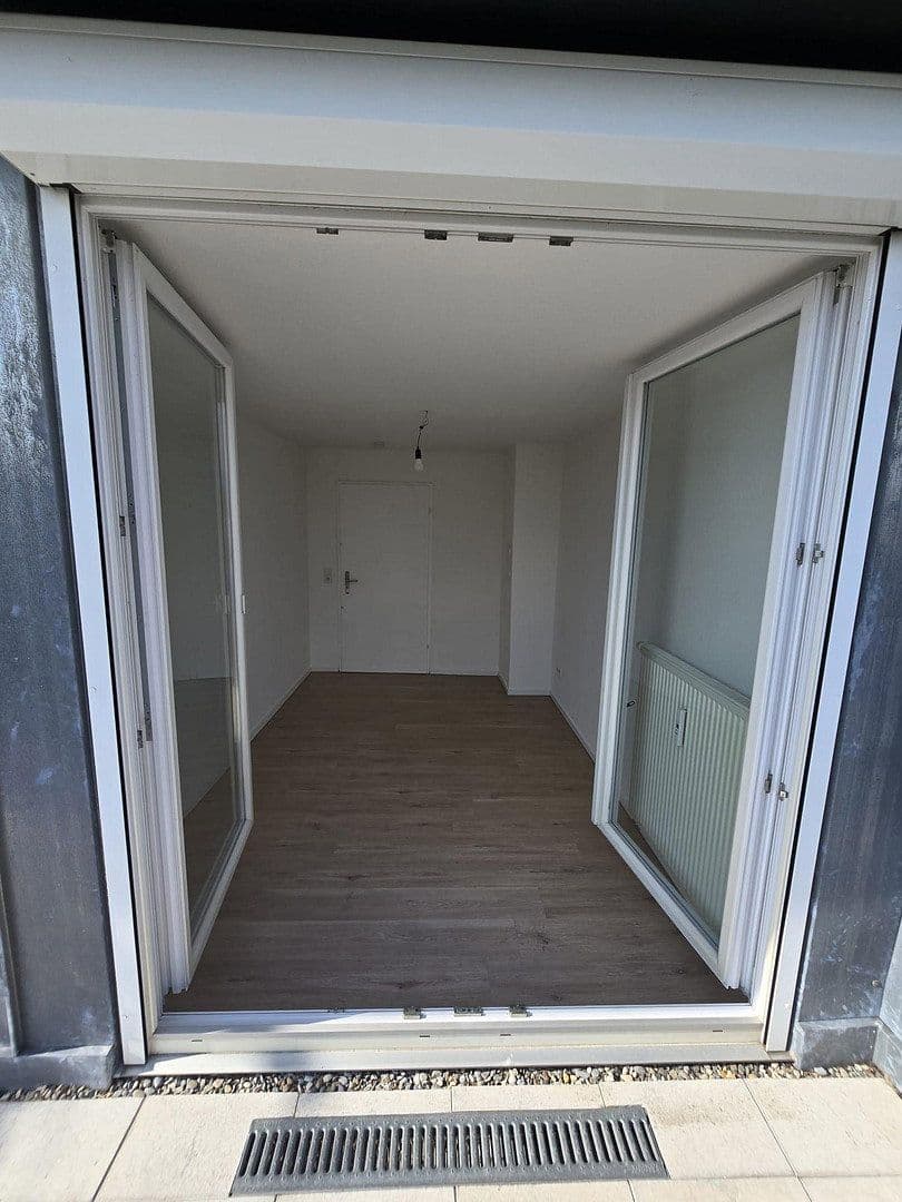 Pronájem bytu 3+kk 95 m², Schwäbisch Gmünd, Bádensko-Württembersko Pronájem bytu 3+kk 95 m², Schwäbisch Gmünd, Bádensko-Württembersko