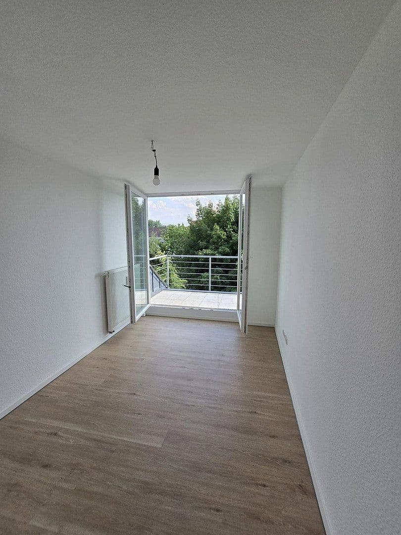Pronájem bytu 3+kk 95 m², Schwäbisch Gmünd, Bádensko-Württembersko Pronájem bytu 3+kk 95 m², Schwäbisch Gmünd, Bádensko-Württembersko
