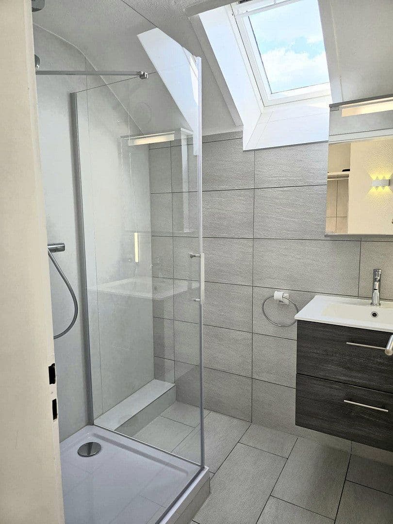 Pronájem bytu 3+kk 95 m², Schwäbisch Gmünd, Bádensko-Württembersko Pronájem bytu 3+kk 95 m², Schwäbisch Gmünd, Bádensko-Württembersko