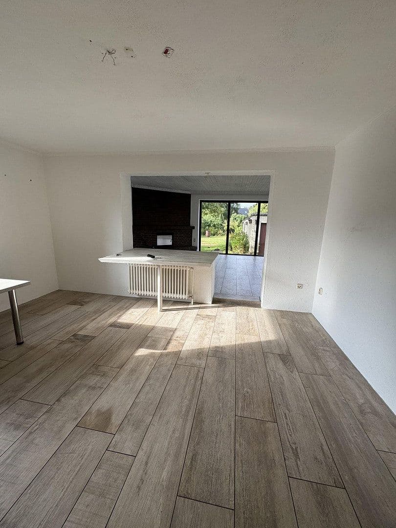 Prodej domu 150 m², pozemek 1.275 m², Quickborn, Šlesvicko-Holštýnsko Prodej domu 150 m², pozemek 1.275 m², Quickborn, Šlesvicko-Holštýnsko