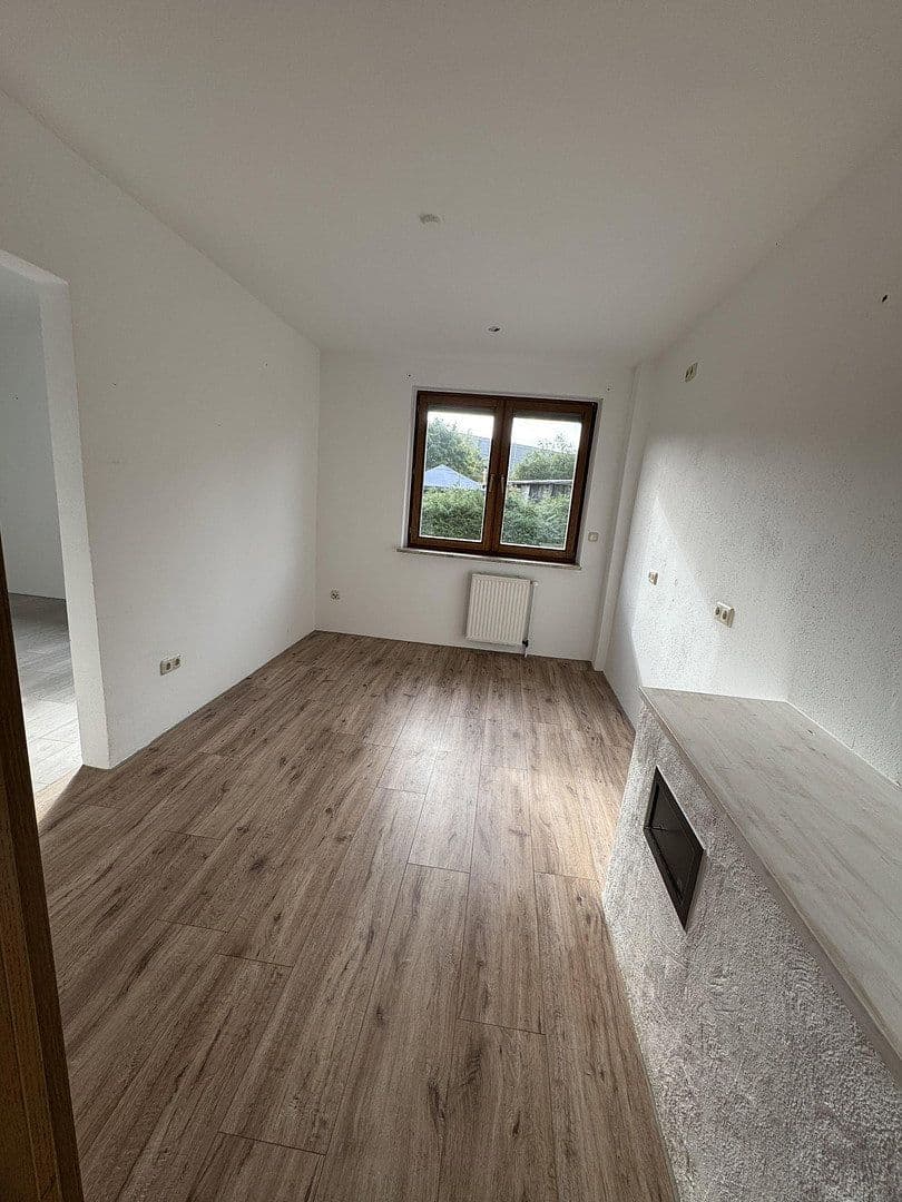 Prodej domu 150 m², pozemek 1.275 m², Quickborn, Šlesvicko-Holštýnsko Prodej domu 150 m², pozemek 1.275 m², Quickborn, Šlesvicko-Holštýnsko
