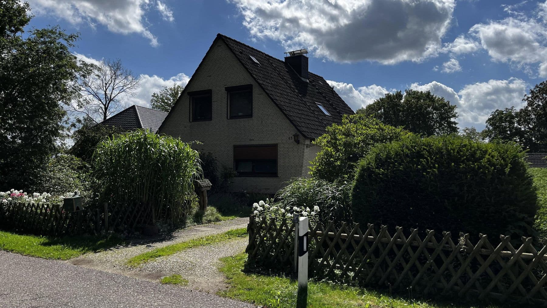 Prodej domu 150 m², pozemek 1.275 m², Quickborn, Šlesvicko-Holštýnsko Prodej domu 150 m², pozemek 1.275 m², Quickborn, Šlesvicko-Holštýnsko