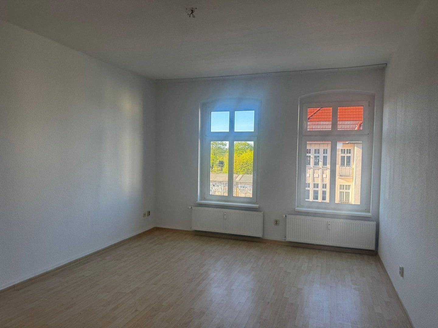 Pronájem bytu 3+1 75 m², Eisenbahnstraße 46, Eberswalde, Braniborsko Pronájem bytu 3+1 75 m², Eisenbahnstraße 46, Eberswalde, Braniborsko