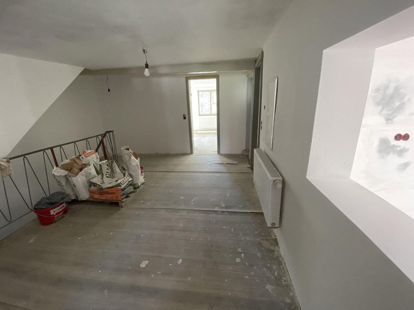 Prodej domu 159 m², pozemek 392 m², Rottenburg am Neckar, Bádensko-Württembersko Prodej domu 159 m², pozemek 392 m², Rottenburg am Neckar, Bádensko-Württembersko