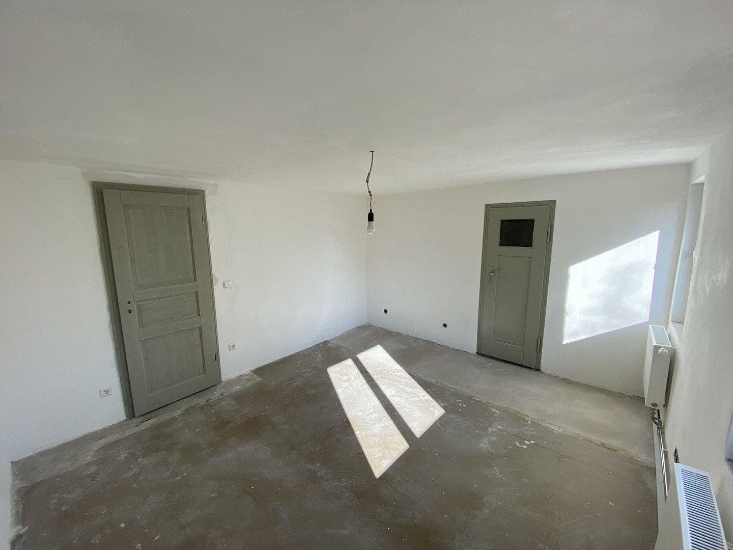 Prodej domu 159 m², pozemek 392 m², Rottenburg am Neckar, Bádensko-Württembersko Prodej domu 159 m², pozemek 392 m², Rottenburg am Neckar, Bádensko-Württembersko