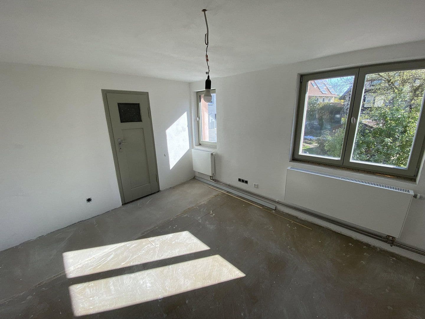 Prodej domu 159 m², pozemek 392 m², Rottenburg am Neckar, Bádensko-Württembersko Prodej domu 159 m², pozemek 392 m², Rottenburg am Neckar, Bádensko-Württembersko
