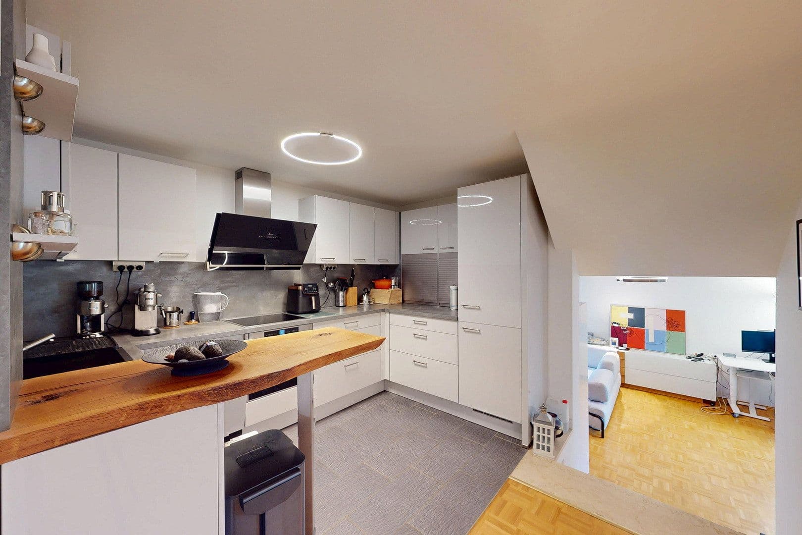Prodej bytu 2+kk 114 m², Siegesstraße 22, München, Bavorsko Prodej bytu 2+kk 114 m², Siegesstraße 22, München, Bavorsko