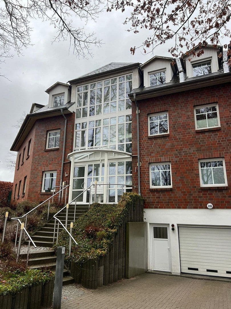 Prodej bytu 3+kk 117 m², Saseler Chaussee, Hamburg, Hamburg Prodej bytu 3+kk 117 m², Saseler Chaussee, Hamburg, Hamburg
