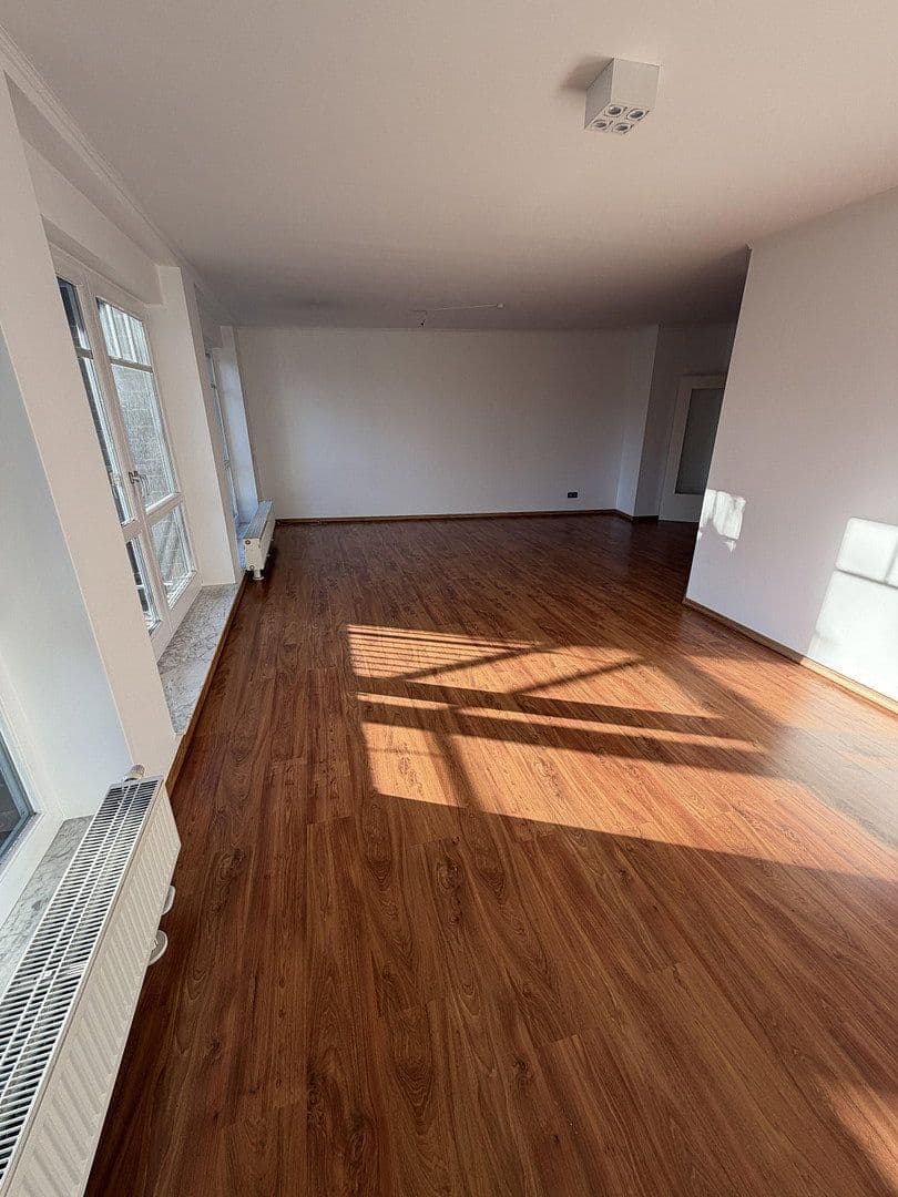 Prodej bytu 3+kk 117 m², Saseler Chaussee, Hamburg, Hamburg Prodej bytu 3+kk 117 m², Saseler Chaussee, Hamburg, Hamburg