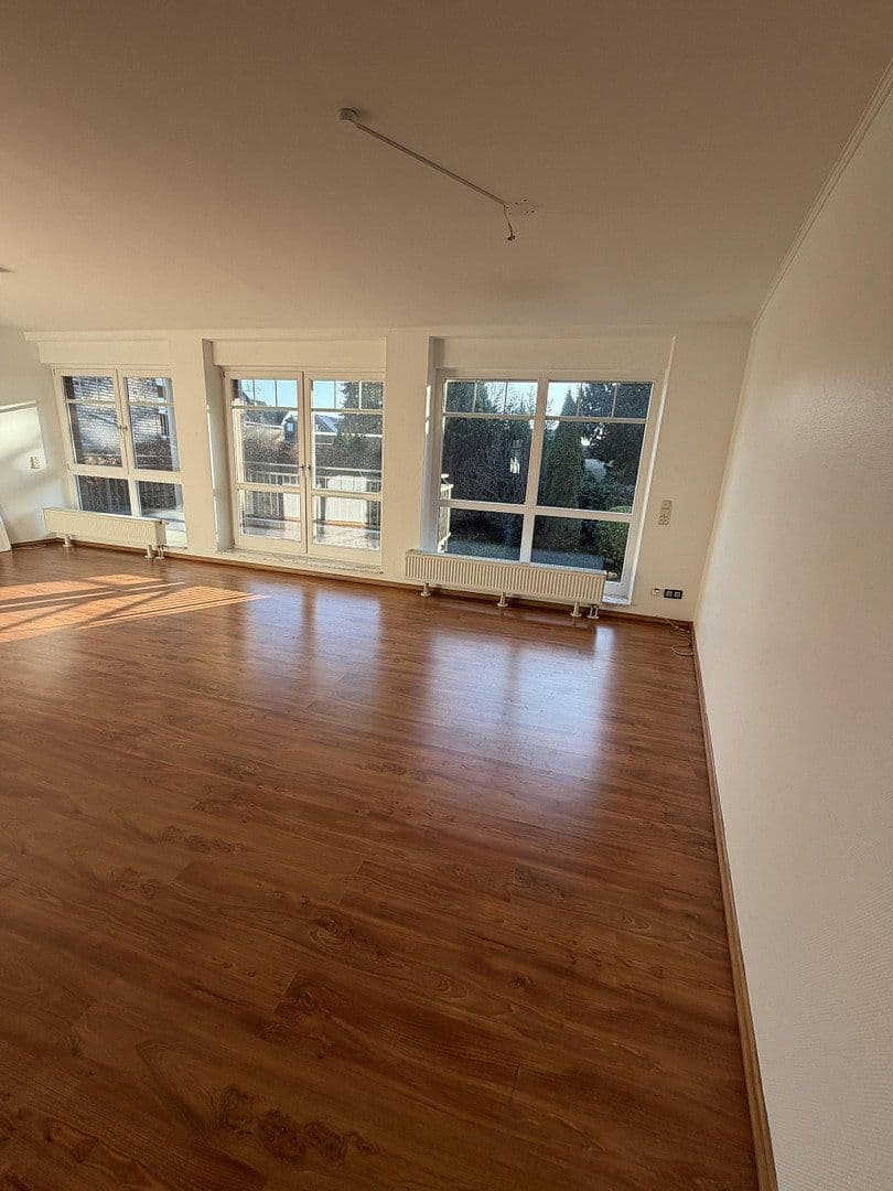 Prodej bytu 3+kk 117 m², Saseler Chaussee, Hamburg, Hamburg Prodej bytu 3+kk 117 m², Saseler Chaussee, Hamburg, Hamburg
