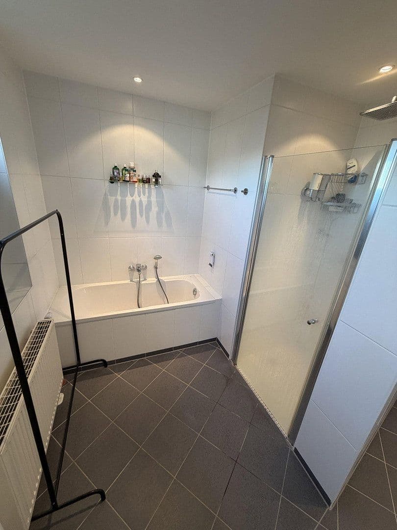 Prodej bytu 3+kk 117 m², Saseler Chaussee, Hamburg, Hamburg Prodej bytu 3+kk 117 m², Saseler Chaussee, Hamburg, Hamburg
