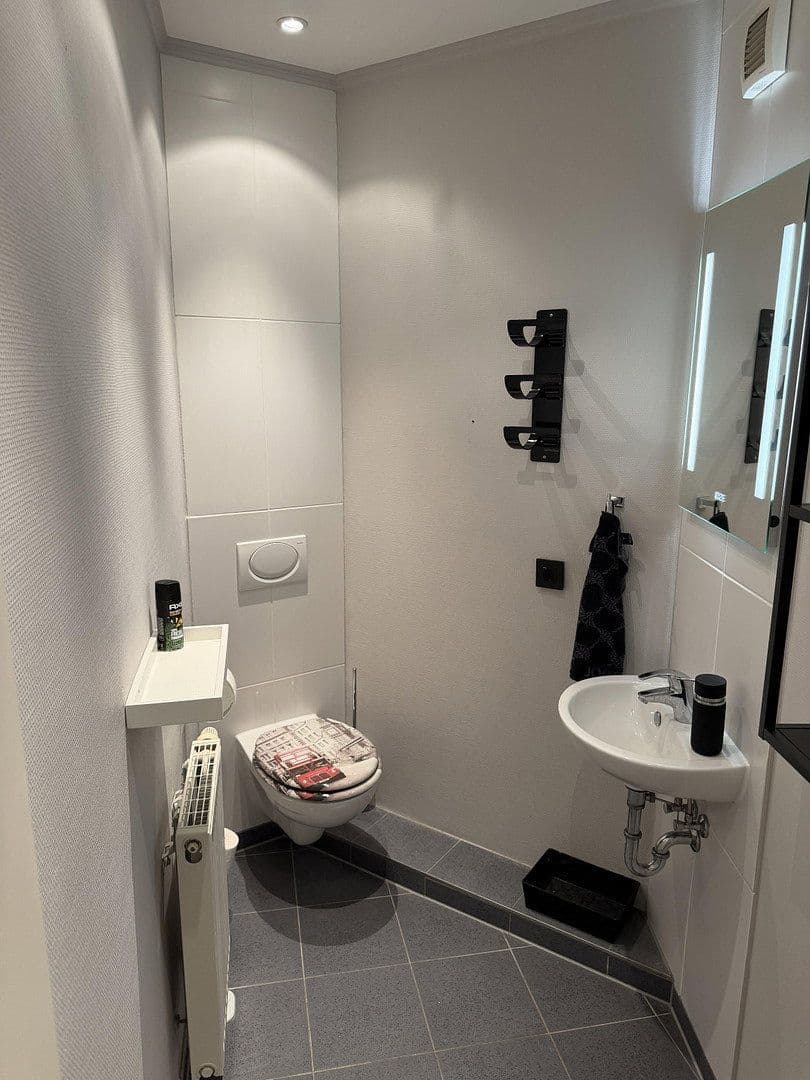 Prodej bytu 3+kk 117 m², Saseler Chaussee, Hamburg, Hamburg Prodej bytu 3+kk 117 m², Saseler Chaussee, Hamburg, Hamburg