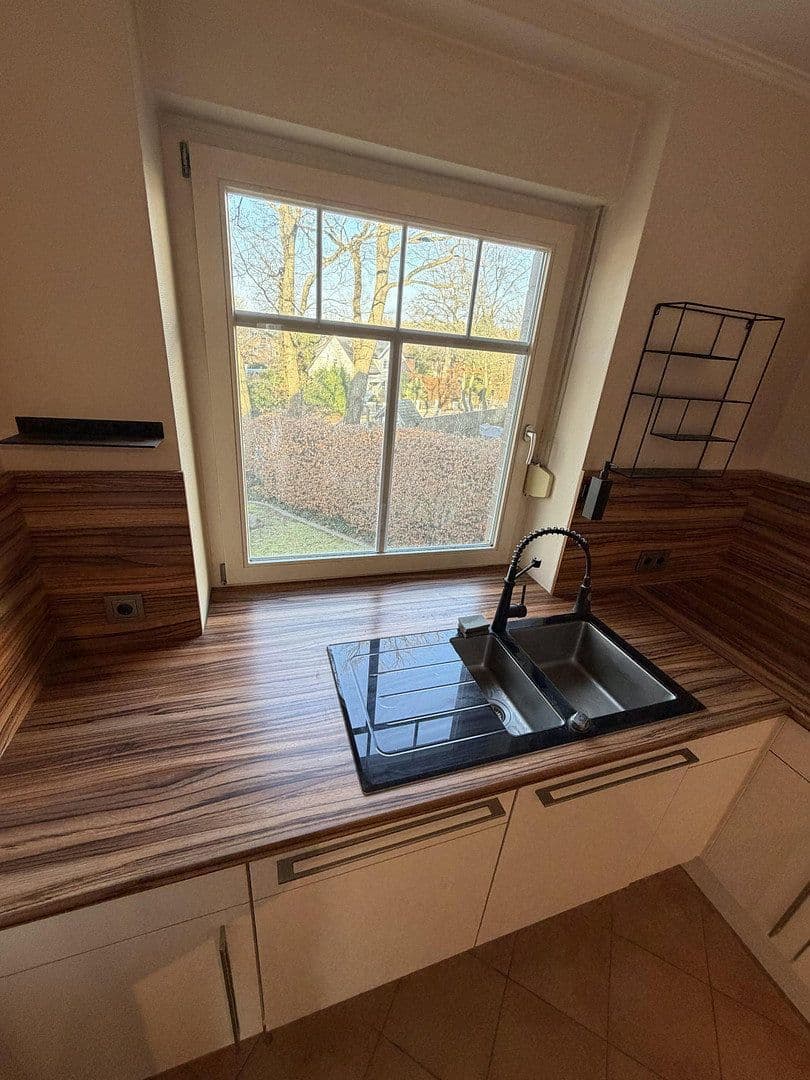 Prodej bytu 3+kk 117 m², Saseler Chaussee, Hamburg, Hamburg Prodej bytu 3+kk 117 m², Saseler Chaussee, Hamburg, Hamburg