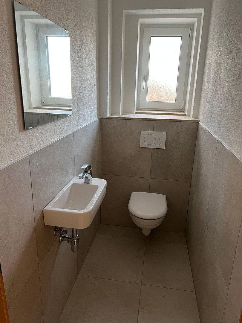 Pronájem bytu 4+kk 115 m², Carl-Weil-Straße 18, Bopfingen, Bádensko-Württembersko Pronájem bytu 4+kk 115 m², Carl-Weil-Straße 18, Bopfingen, Bádensko-Württembersko