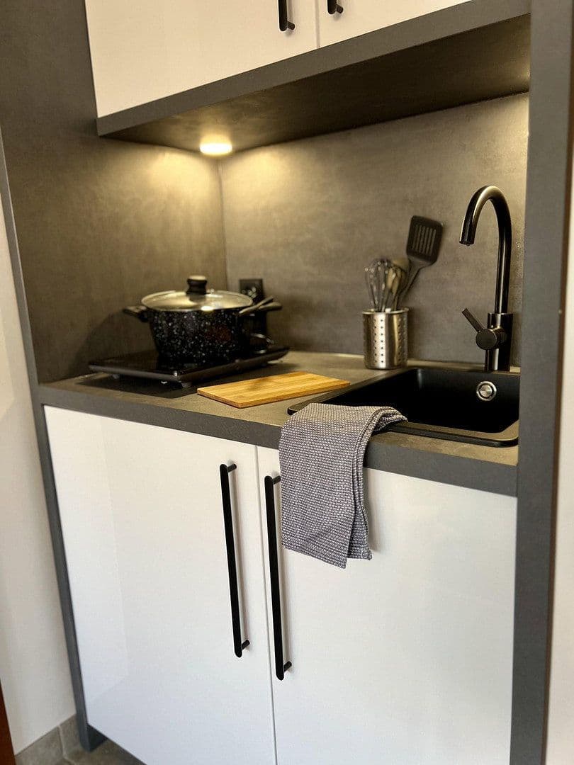 Pronájem bytu 1+1 41 m², Mainz, Porýní-Falc Pronájem bytu 1+1 41 m², Mainz, Porýní-Falc