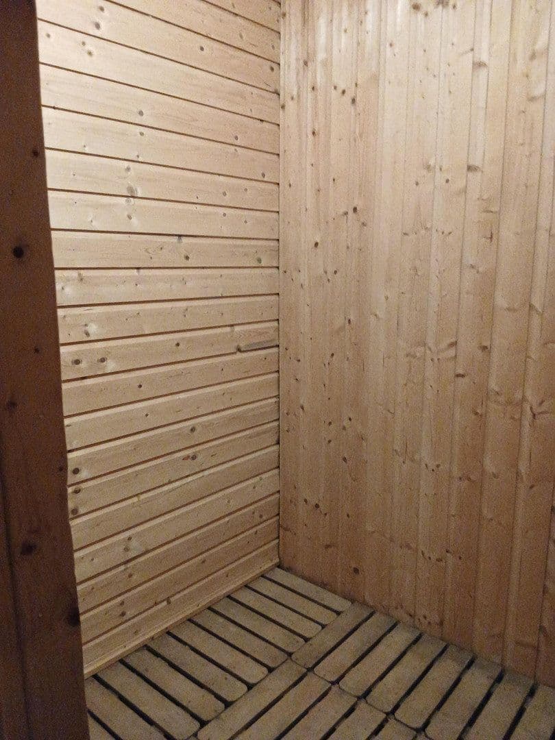 Prodej domu 155 m², pozemek 200 m², Stollberg/Erzgebirge, Sasko Prodej domu 155 m², pozemek 200 m², Stollberg/Erzgebirge, Sasko