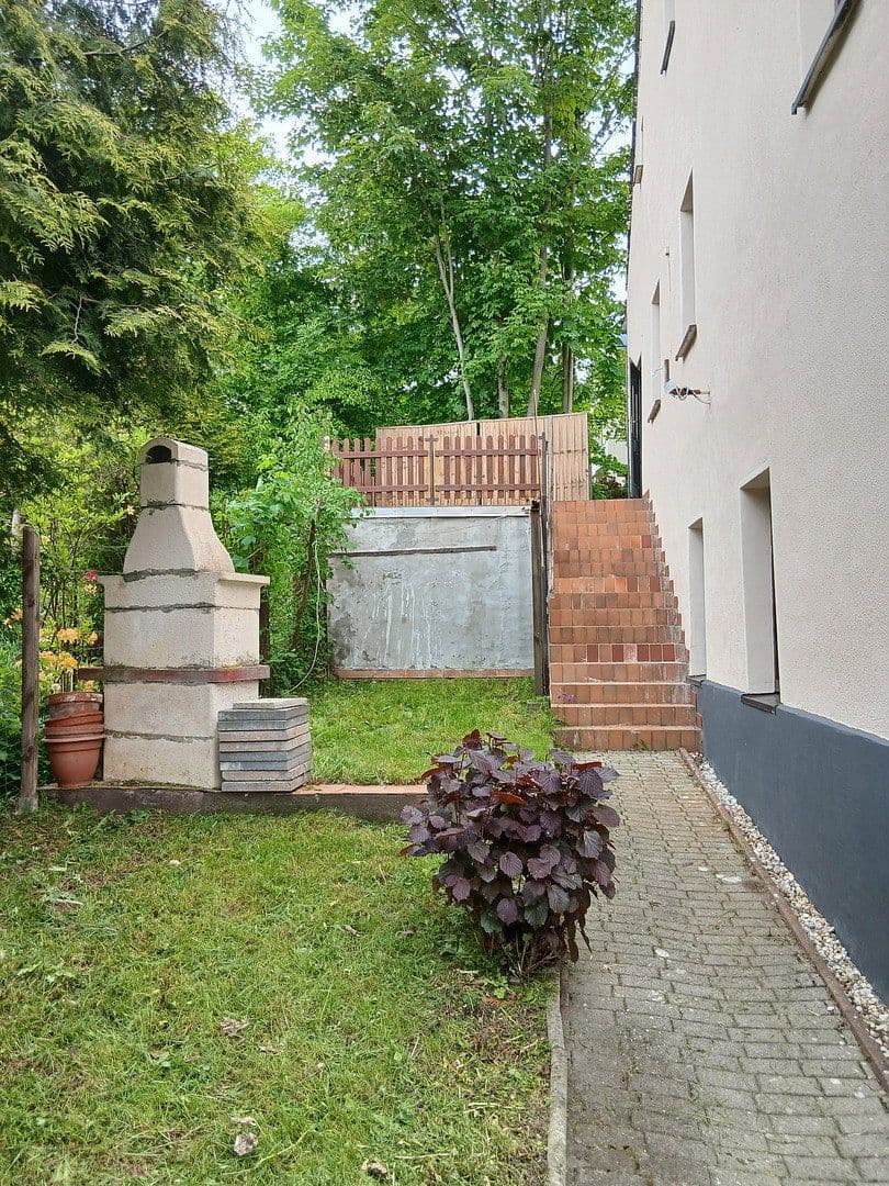 Prodej domu 155 m², pozemek 200 m², Stollberg/Erzgebirge, Sasko Prodej domu 155 m², pozemek 200 m², Stollberg/Erzgebirge, Sasko