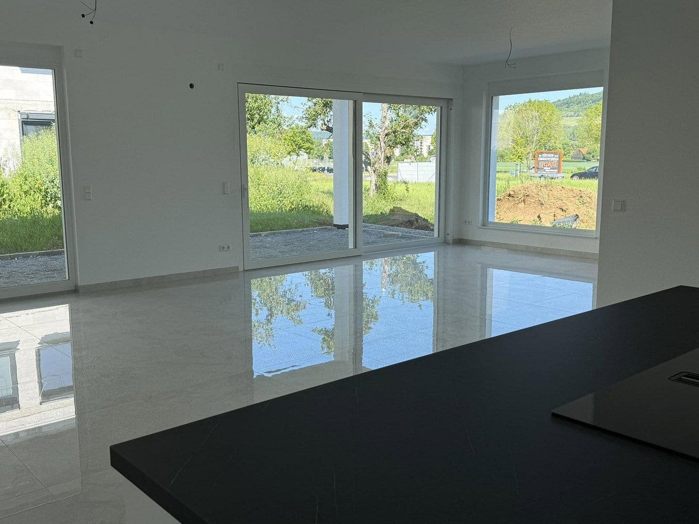 Pronájem bytu 3+1 127 m², Thomas-Schreiber-Weg 5 Wohnung oben, Bad Mergentheim, Bádensko-Württembersko Pronájem bytu 3+1 127 m², Thomas-Schreiber-Weg 5 Wohnung oben, Bad Mergentheim, Bádensko-Württembersko
