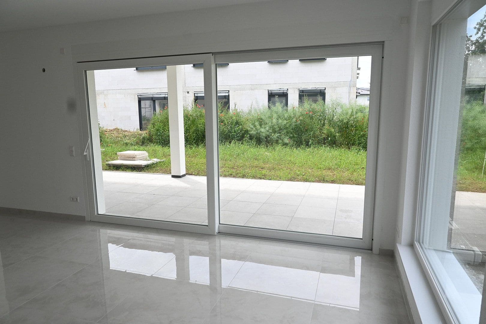 Pronájem bytu 3+1 127 m², Thomas-Schreiber-Weg 5 Wohnung oben, Bad Mergentheim, Bádensko-Württembersko Pronájem bytu 3+1 127 m², Thomas-Schreiber-Weg 5 Wohnung oben, Bad Mergentheim, Bádensko-Württembersko