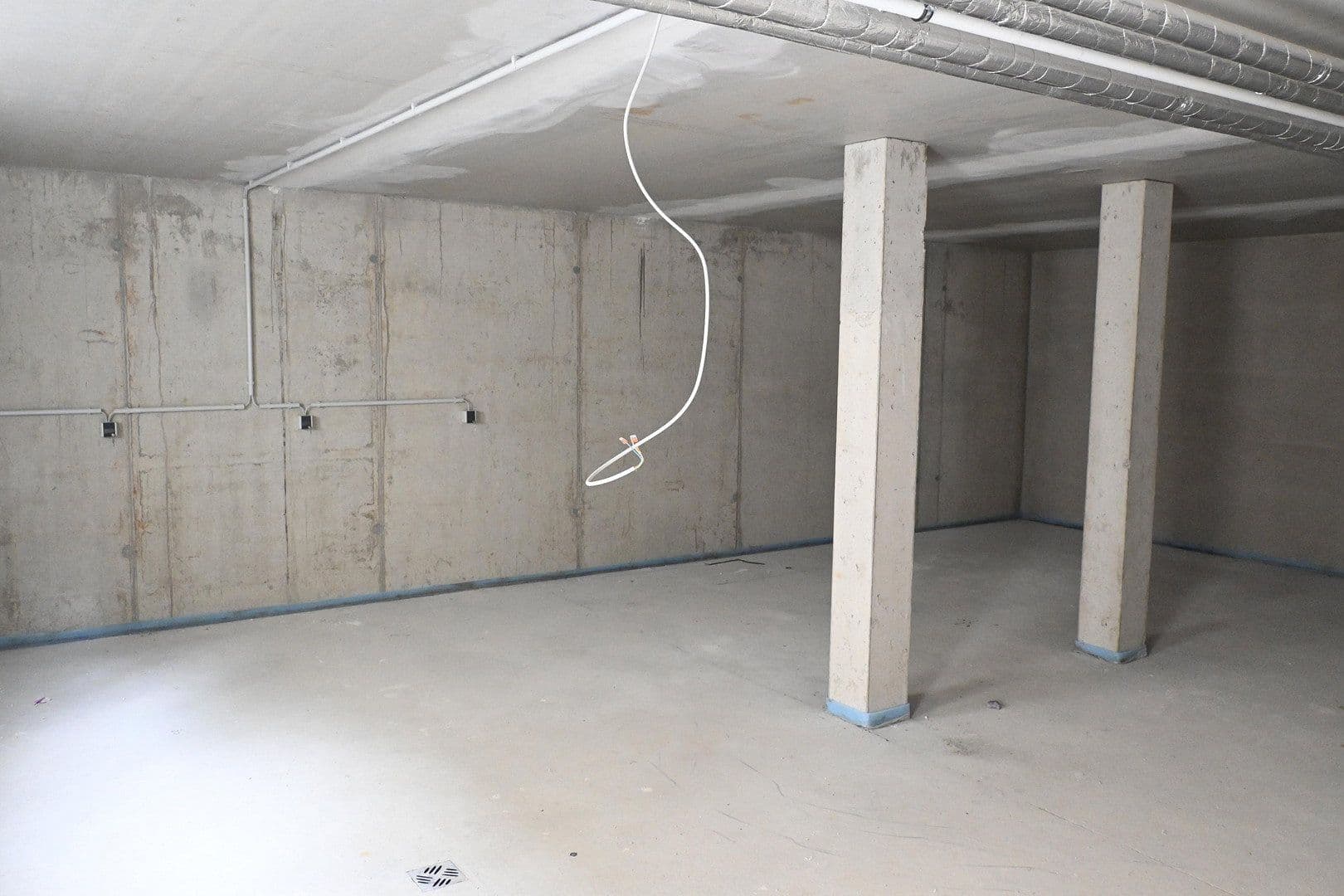 Pronájem bytu 3+1 127 m², Thomas-Schreiber-Weg 5 Wohnung oben, Bad Mergentheim, Bádensko-Württembersko Pronájem bytu 3+1 127 m², Thomas-Schreiber-Weg 5 Wohnung oben, Bad Mergentheim, Bádensko-Württembersko